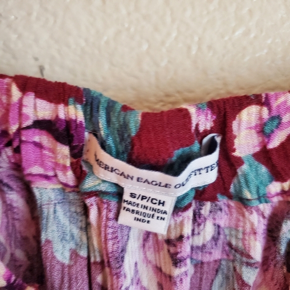 American Eagle Floral Sleeveless Boho Top - Picture 2 of 3